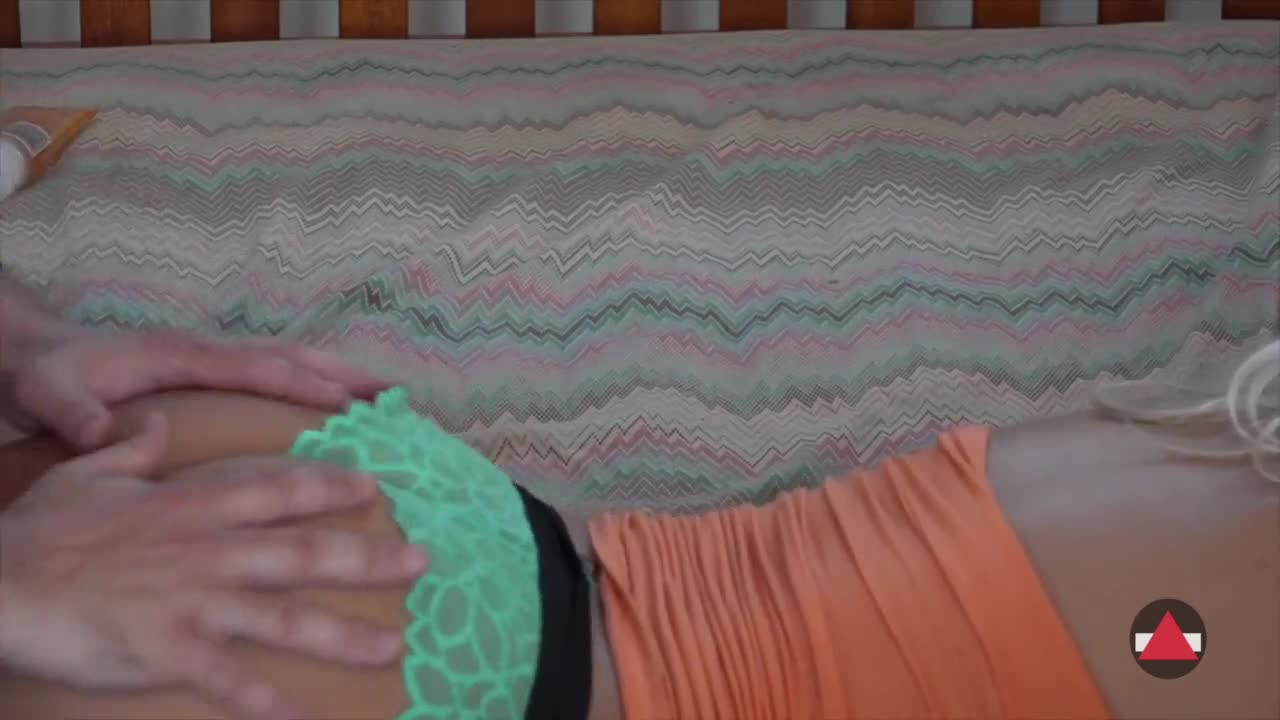 Transando com novinha socando forte na buceta da loirinha Transando com novinha socando forte na buceta da loirinha